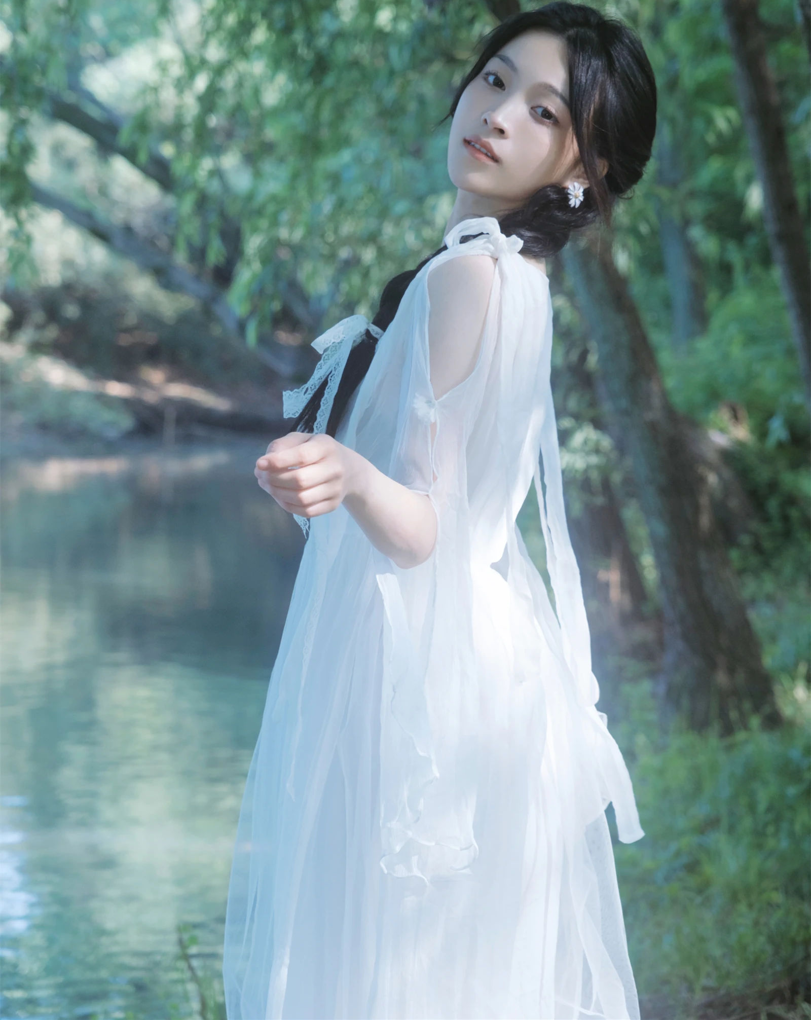 View - YITUYU 艺图语 - Art Language  2023.06.22 绿野仙踪 卤肉吃不饱