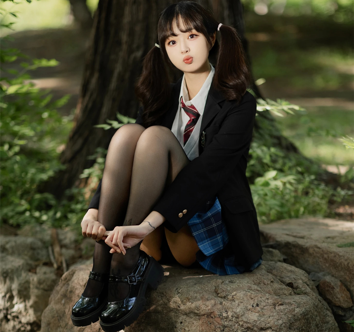 View - YITUYU 艺图语 - Art Language  2024.07.30 星期日 刺青师豆芽