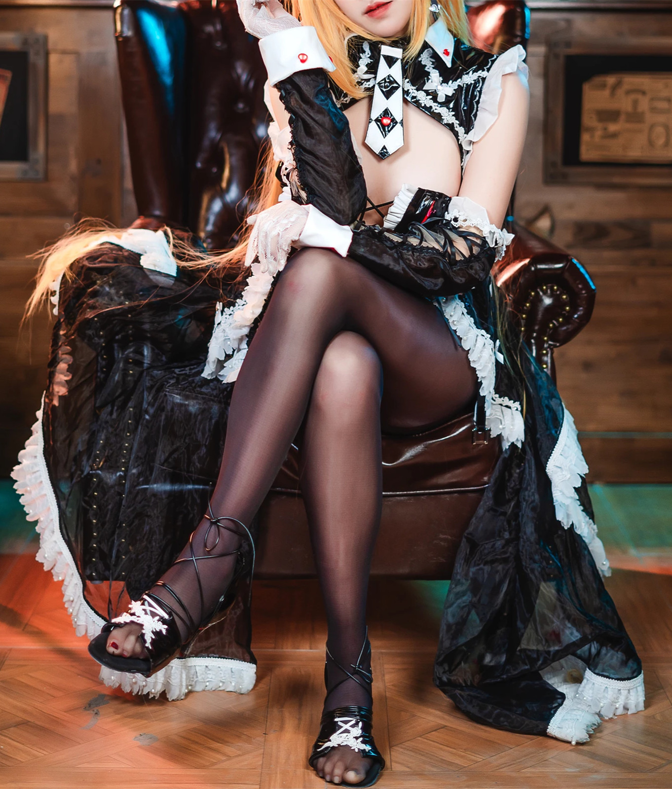 Gallery - 鬼馬少女阿薰kaOri：咎瓦尤斯，這身材太絕啦！