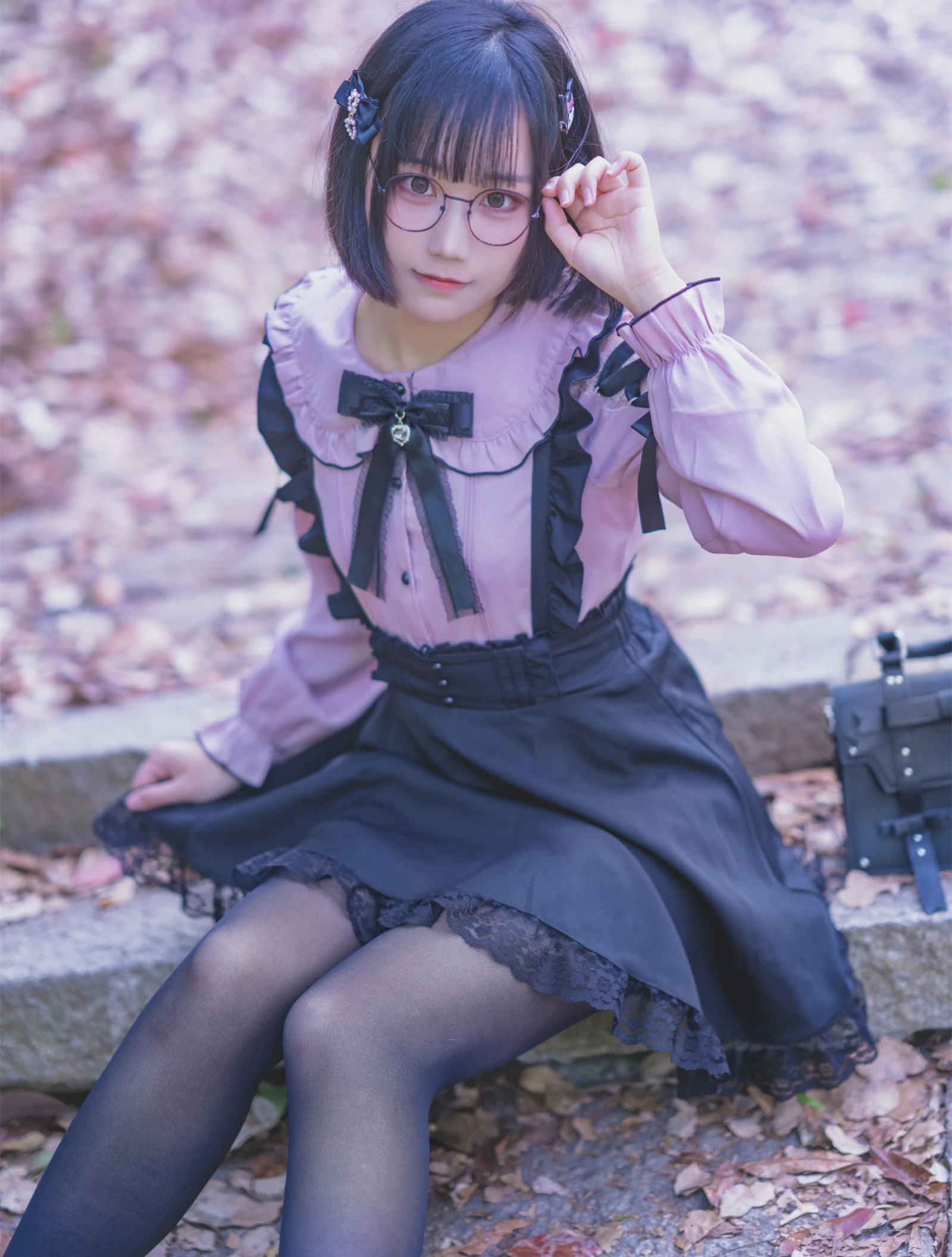 Gallery - lunananya 黑丝地雷妹