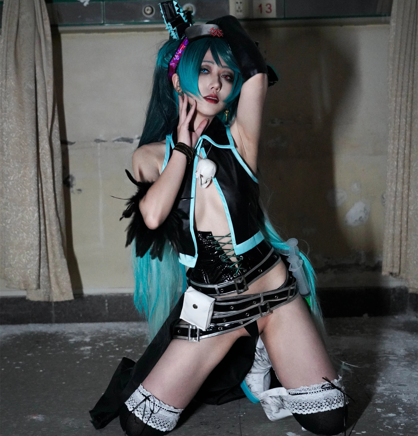 Gallery - 绞肉姬 骸音 囚人与纸飞机